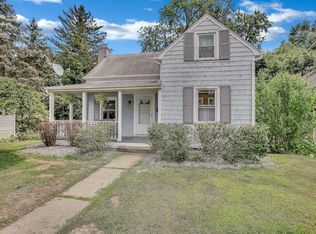 28 John St, Beacon, NY 12508