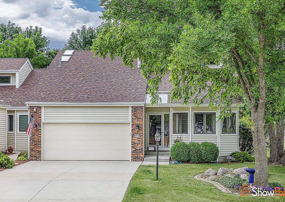 1st image of 5928 Vista Dr