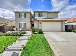 1145 Old Coach Dr, Roseville, CA