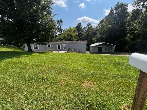4075 Wisdom Dock Rd, Albany, KY 42602