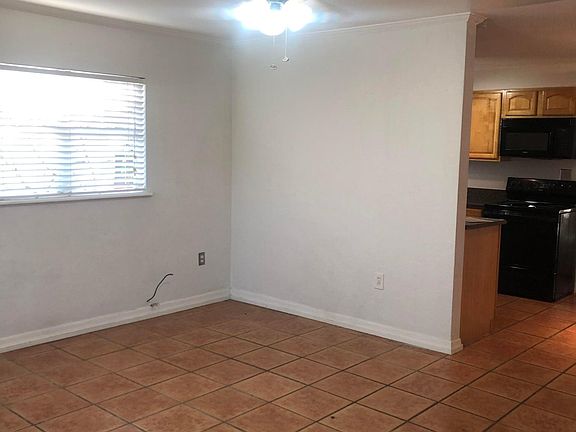 4th image of 618 Palmer St #B