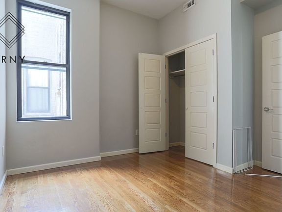 5th image of 296 Cooper St #3