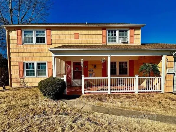 12308 Shelter Ln, Bowie, MD 20715