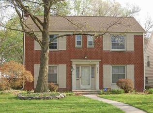 414 W Sherwood Ter, Fort Wayne, IN 46807