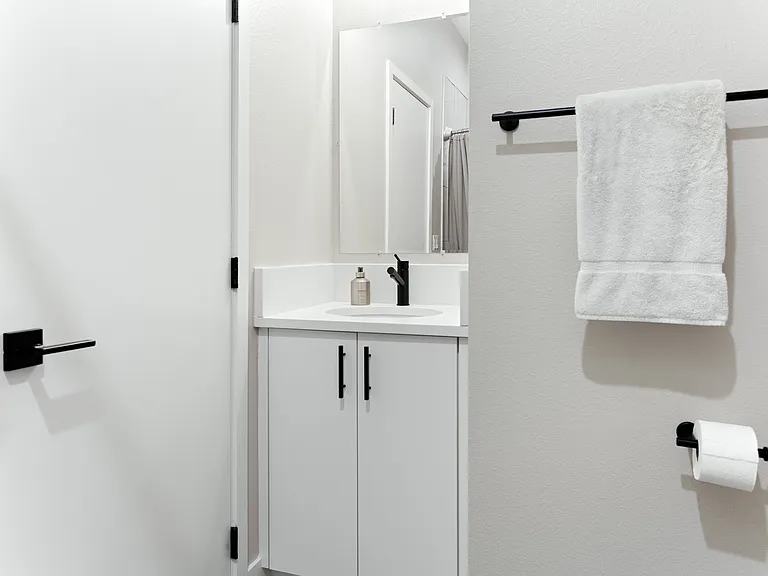 3830 N Jason St #6 — Photo 21