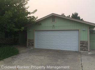 3615 Santa Rosa Way, Redding, CA 96003