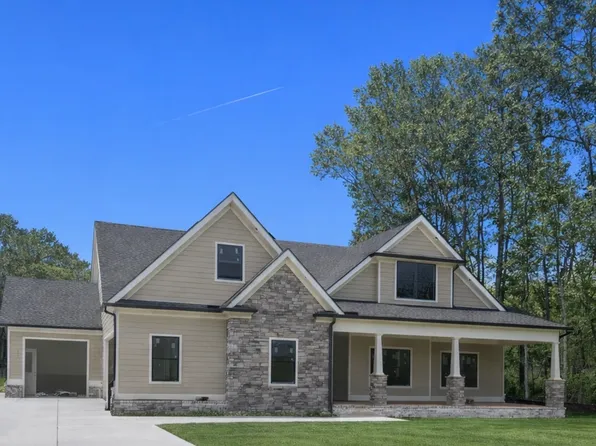 947 Lake Varner Dr, Covington, GA 30014