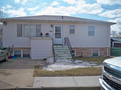 1207 E Ingals Ave, Bismarck, ND, 58504