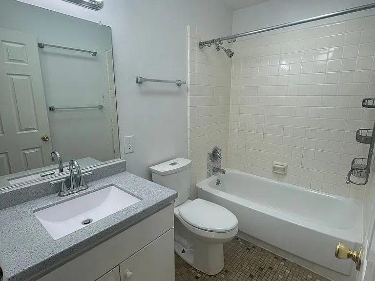 1805 Fair St — Photo 14