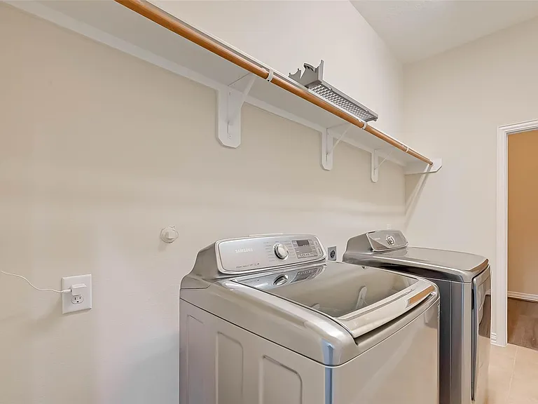 24922 Florina Ranch Dr — Photo 23