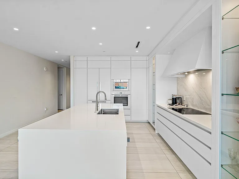 200 SE Mizner Blvd #810 — Photo 12