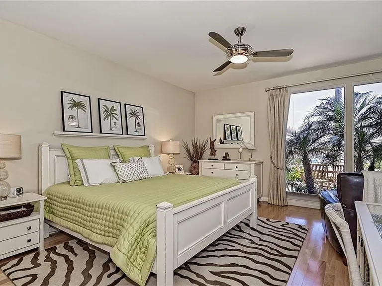 11 Kingston Ct E — Photo 11