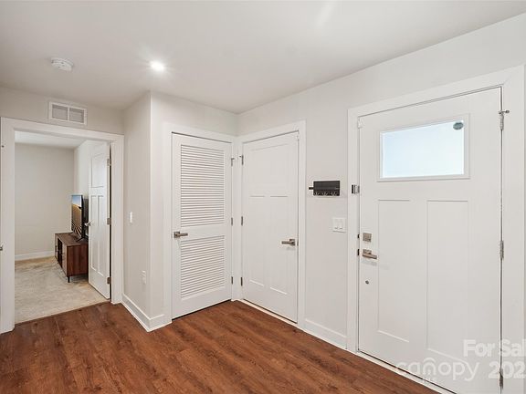4th image of 4205 Jones Creek Ln
