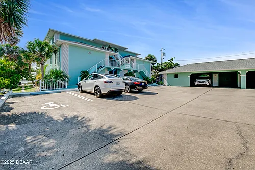 3602 S Peninsula Dr #PENTHOUSE Photo 1 3602 S Peninsula Dr #PENTHOUSE Photo 1