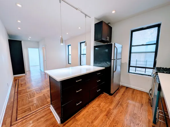 100 Hart Street image 1 of 6