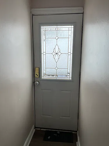 45 Ontario Ave #3 Photo 1
