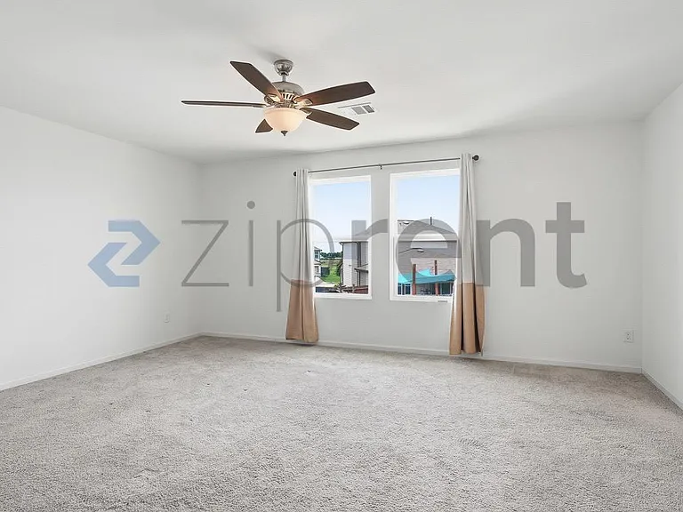 1021 Pin Cherry Ln — Photo 19