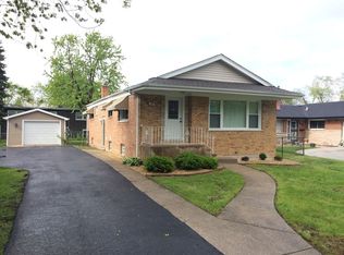 462 E 163rd St, South Holland, IL 60473