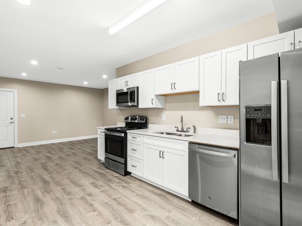 134 W University Dr Unit 109