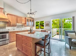 101 Parkside Dr #171, Pt Moody, BC V3H 4W6