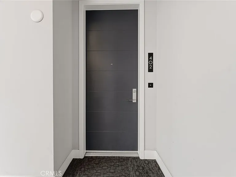 5820 La Mirada Ave #402 — Photo 30