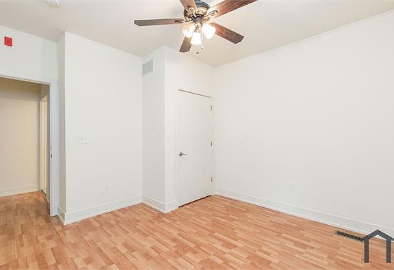 2nd image of 1505 W Master St #1