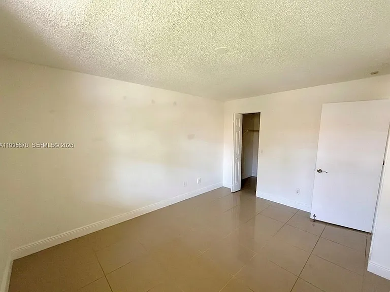 1253 SW 46th Ave #1608 — Photo 9
