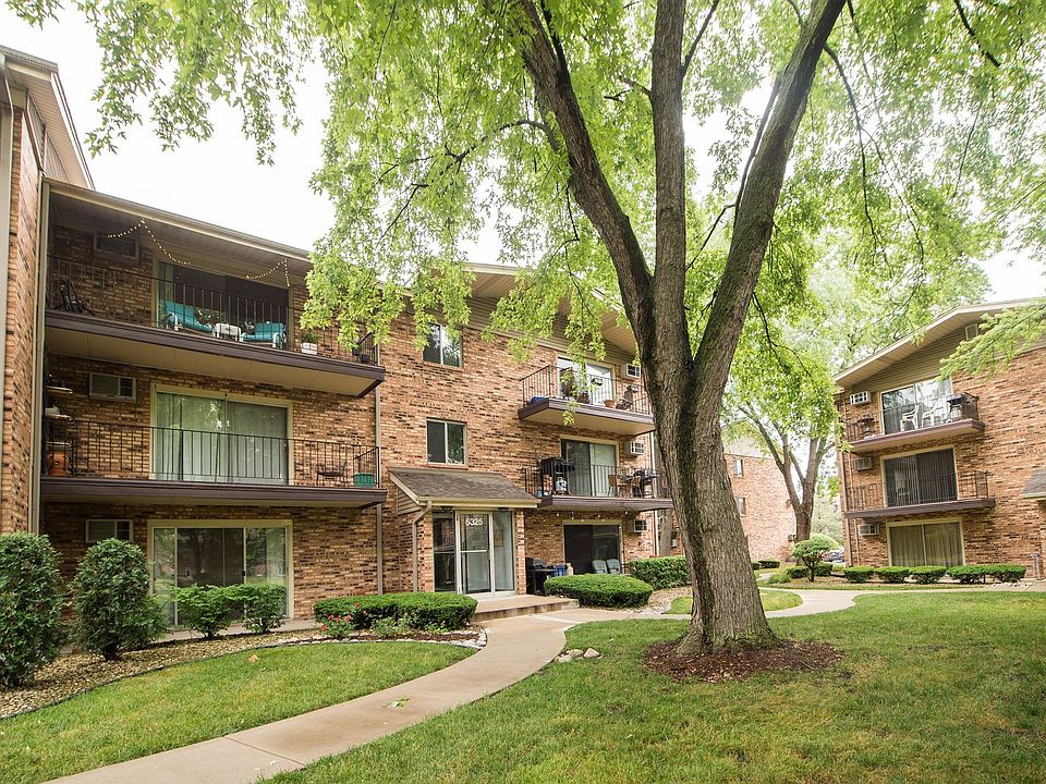1st image of 5325 Waterbury Ct APT 2706