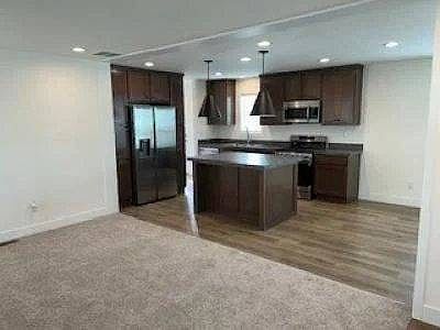3rd image of 93 Lilac Ln