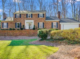 1105 Westminster Dr, Greensboro, NC 27410
