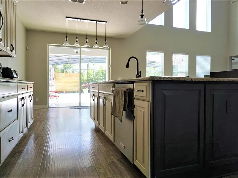4207 Oak Lodge Way — Photo 11