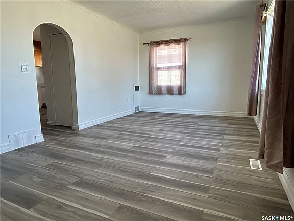 4th image of 1706 2nd Street