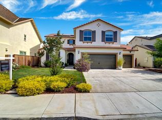 1700 Panorama Dr, Hollister, CA 95023
