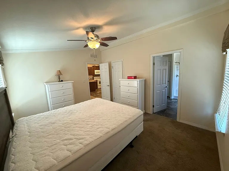 7182 Amherst St — Photo 4