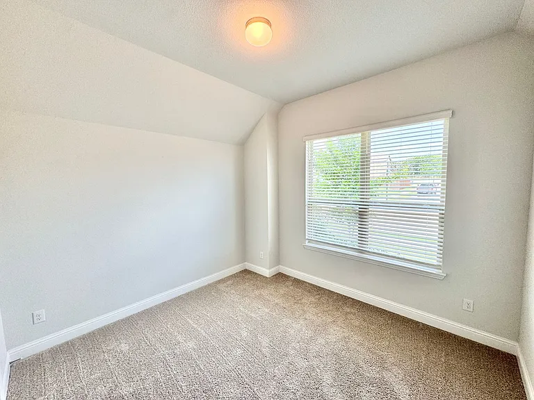 429 Cooper St — Photo 31