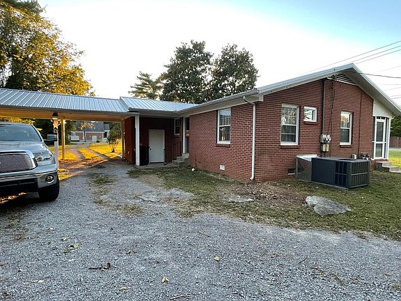 2nd image of 2304 Halls Hill Pike #2304