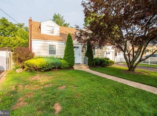 425 Fairway Rd, Linden, NJ 07036