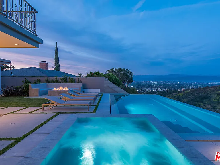 3642 Beverly Ridge Dr — Photo 11
