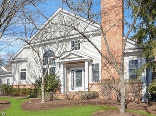 2 Mallet Ln, Far Hills, NJ 07931