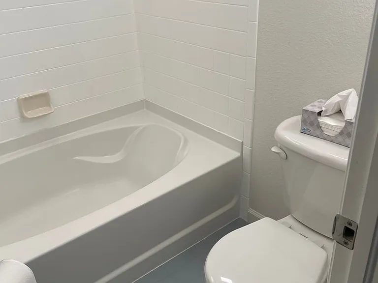 2402 Parkfront Dr #I — Photo 36