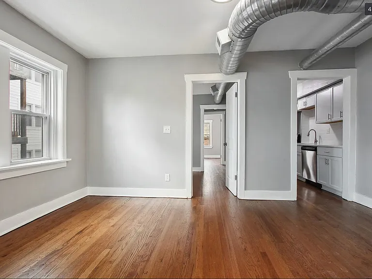 4042 Locust St #1S — Photo 4