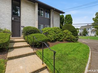 247 Hamilton Ave APT 3, Stamford, CT 06902