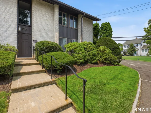 247 Hamilton Ave APT 3, Stamford, CT 06902