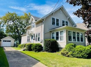77 Rumbold Ave, North Tonawanda, NY 14120
