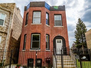 4419 W Gladys Ave, Chicago, IL 60624