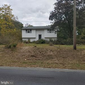 18 Avis Mill Rd, Pilesgrove, NJ, 08098