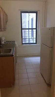 Rented by Lang Realty LLC | media 10