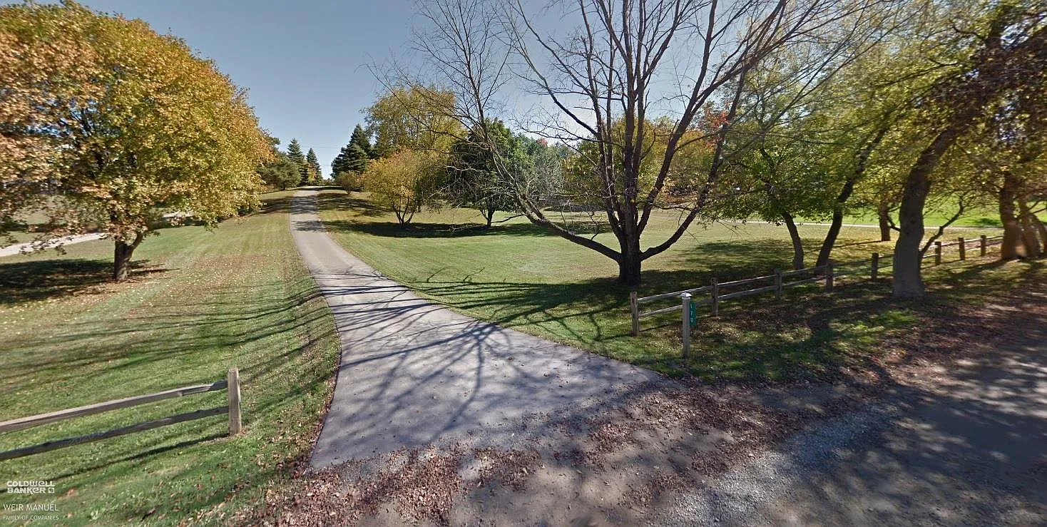 170 N Newman Rd photo 1