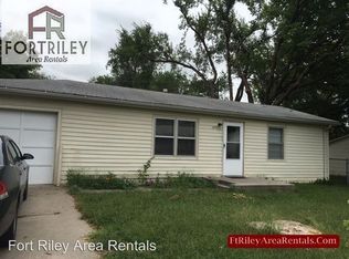 1609 Custer Rd, Junction City, KS 66441