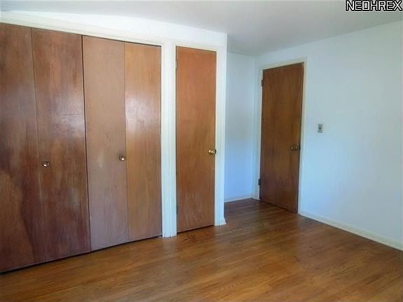 3rd image of 20811 Northwood Ave